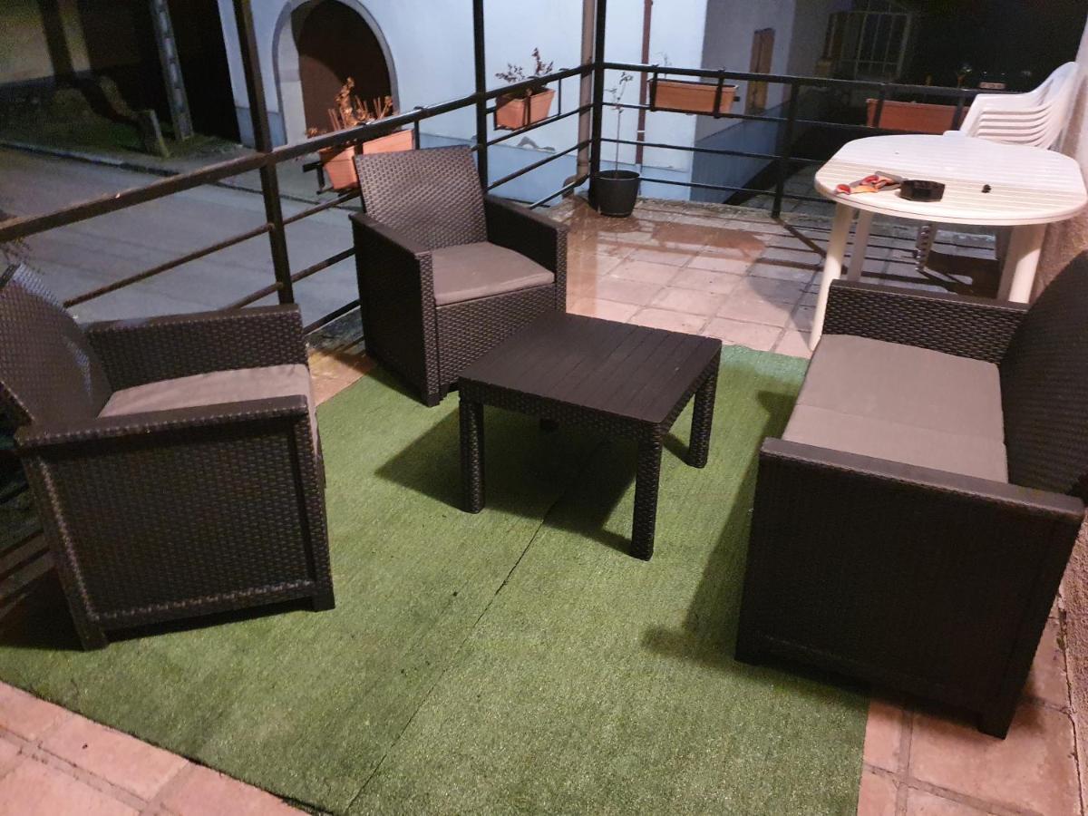 شقة Meubles Hg بان ليه با المظهر الخارجي الصورة